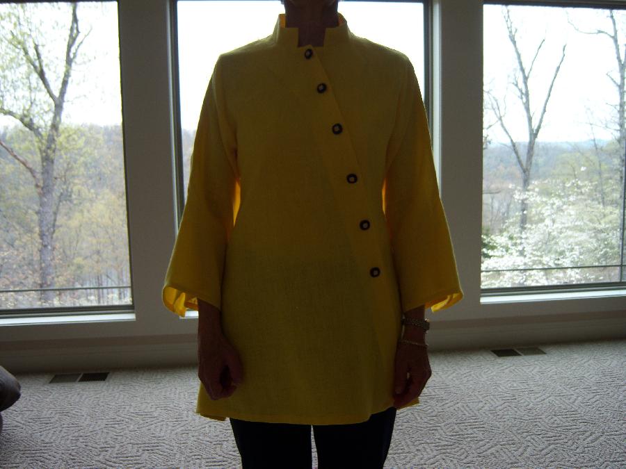 Gail, The yellow mid weight linen was perfect for this Vogue pattern top.  I found the perfect buttons tha...