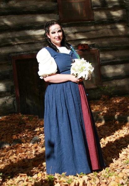 Dianne, Irish style wedding gown. Chemise, skirt, and gown are all %100 linen.