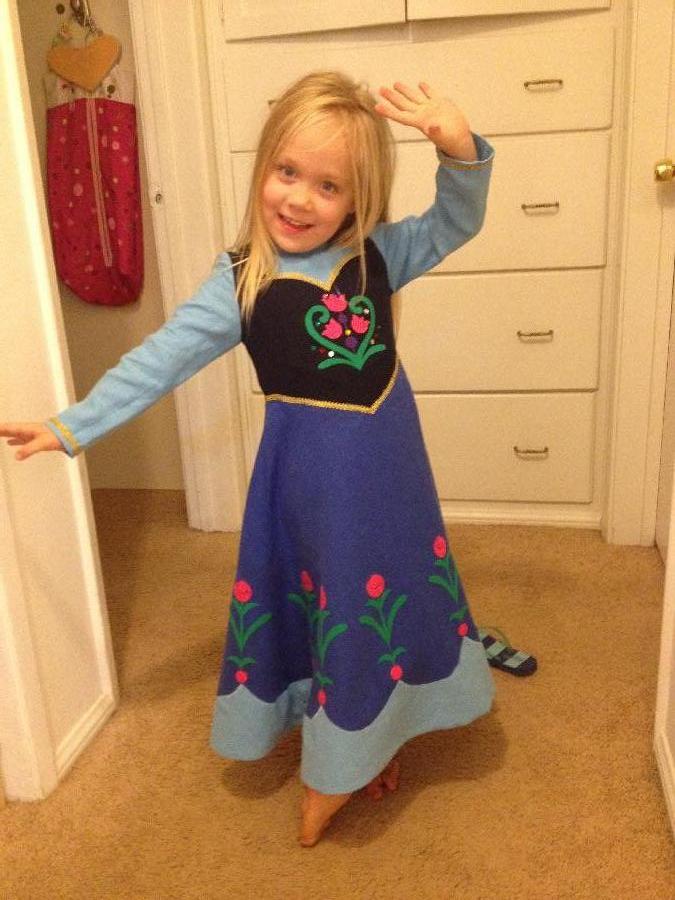 Heather, My daughter wanted to be Anna (from Frozen) for Halloween. I decided to use linen as the majority of...