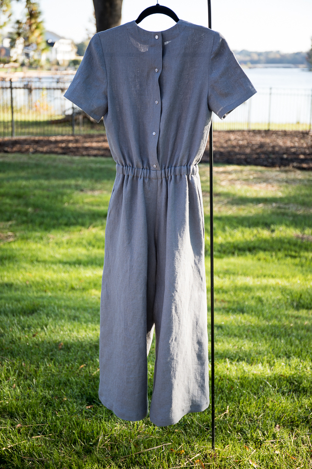 Gigi, I designed this jumpsuit and made it out of heavyweight (7.1 oz) asphalt linen.  This is the back-I...