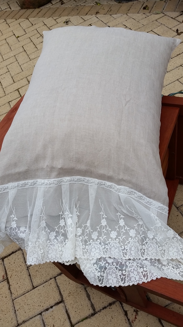 Teresa, This is a French seam pillowcase in beige linen and vintage lace.