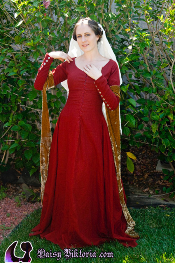 Daisy, Red Linen Medieval Dress with White Linen Veil
