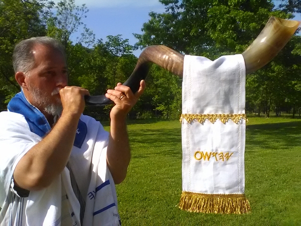 Debra, Shofar banner with the Paleo Hebrew Name of the Father on one side and of the Son on the other. Made...