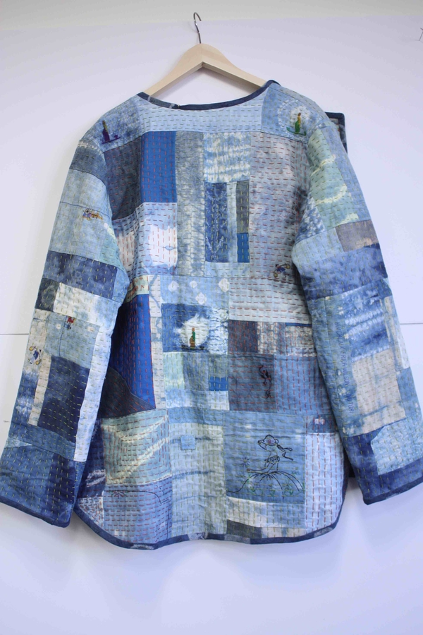 Holly, To make this jacket, I used every scrap of linen I had and even some old linen napkins.  I indigo sh...