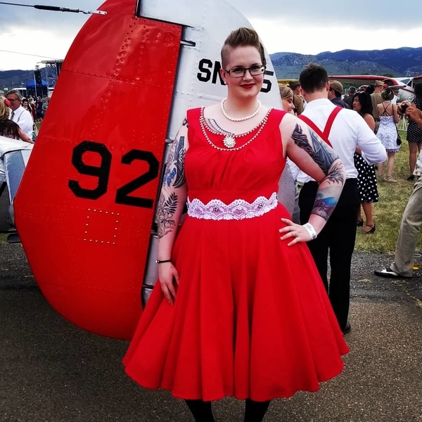Lorraine, I made a 1940s dress with red linnen. Hand finished and embellished with white lace, rhinestones,...