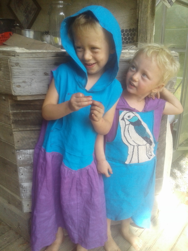 Rain, Matching hooded dress tunics for my littles. In 100% lieghtweight linen.
Apparel