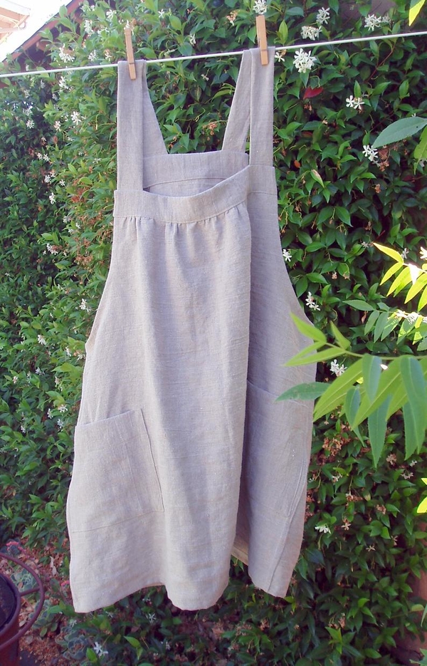 Greer, Short linen smock. Fits sizes medium to xxl. Available for purchase at simplycrone.etsy.com