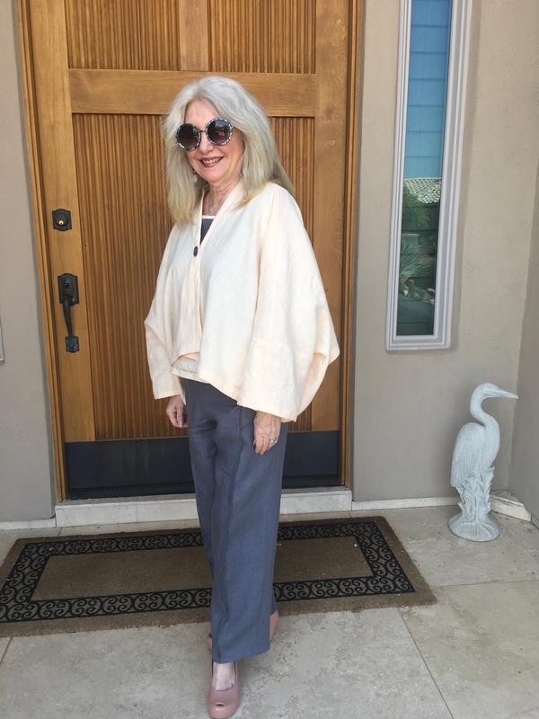 Linda, I made this linen outfit using the Plaza jacket  and pants pattern from the Sewing Workshop.