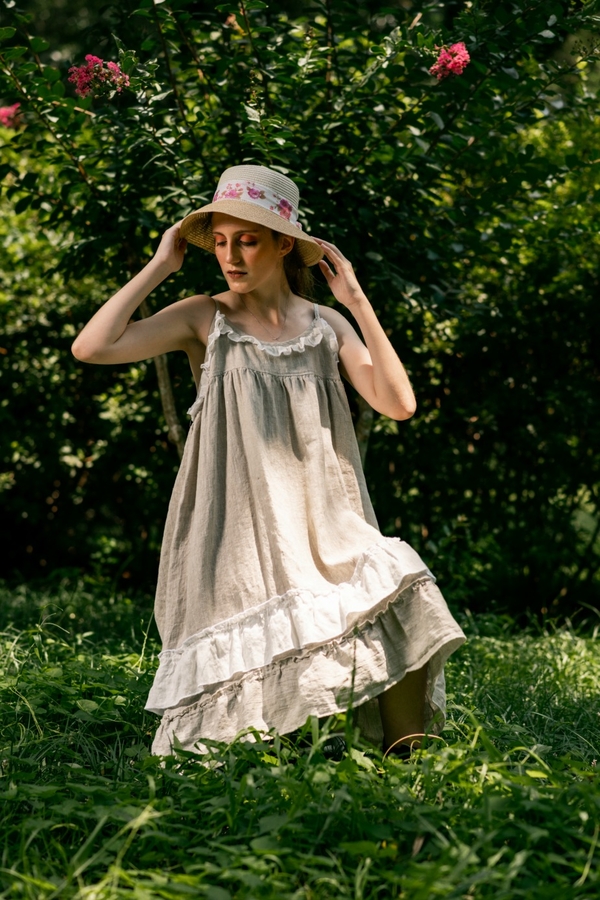 Becky  , We used a combination of Mixed Natural and Optic White for this sundress. Fun, flirty sundress which...