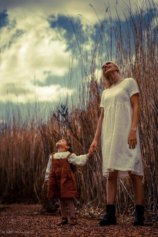 Karina, The girls are dressed in linen dresses in bleached and spice colors, I love simple designs for linen...