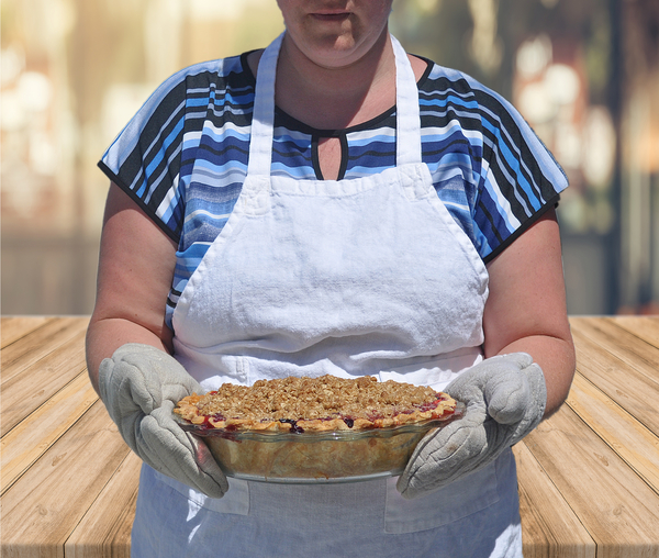 Anna, This kitchen set is my favourite. The bib apron is so comfortable and clean. The oven mitts are crea...