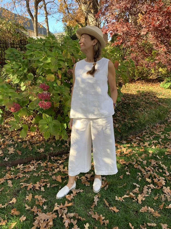 Fusun, With 6 yards of bleached linen, a dress for daughter and granddaughter, grandma needed to make somet...