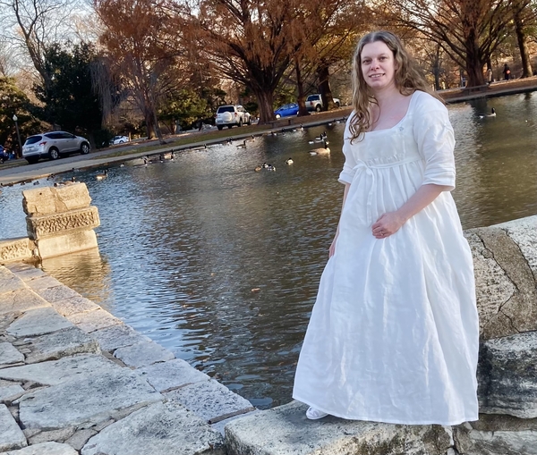 Jennifer, This is my wedding dress, made entirely of IL020 linen!  The chemise underneath is made from the hea...