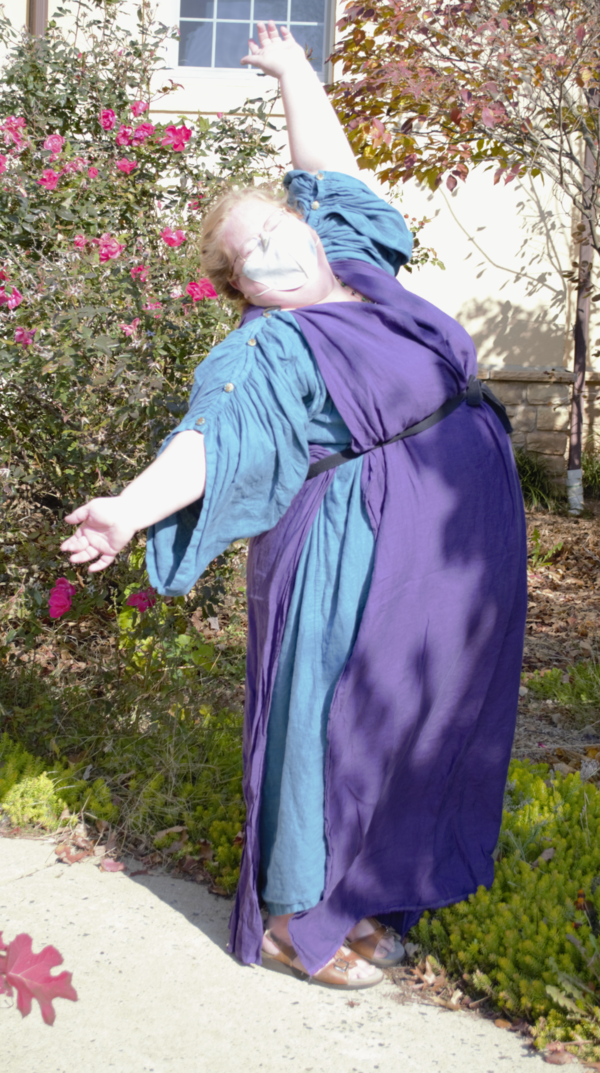 Livia, Hellenistic dress from a self made pattern after a bust seen at the Metropolitan Museum of Art