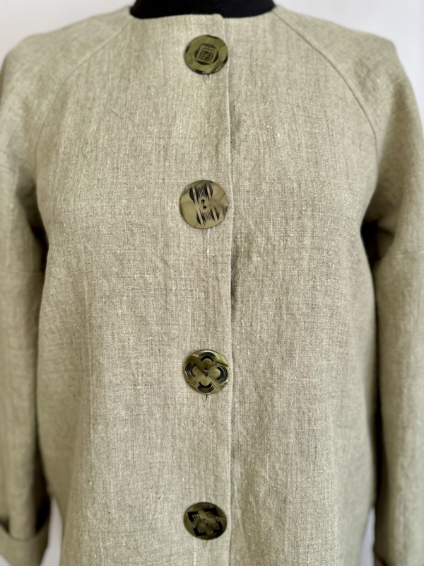Patty, Raglan sleeve jacket with vintage buttons.