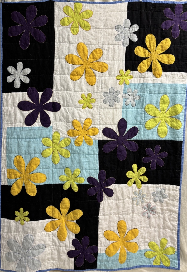 Donna, The fabric on my quilt is made out of 100% linen fabric purchased from Fabric-Store.
The size is 4’...