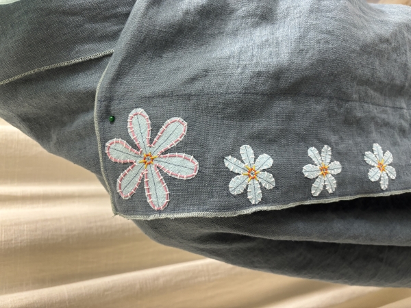 Donna, Daisy closeup