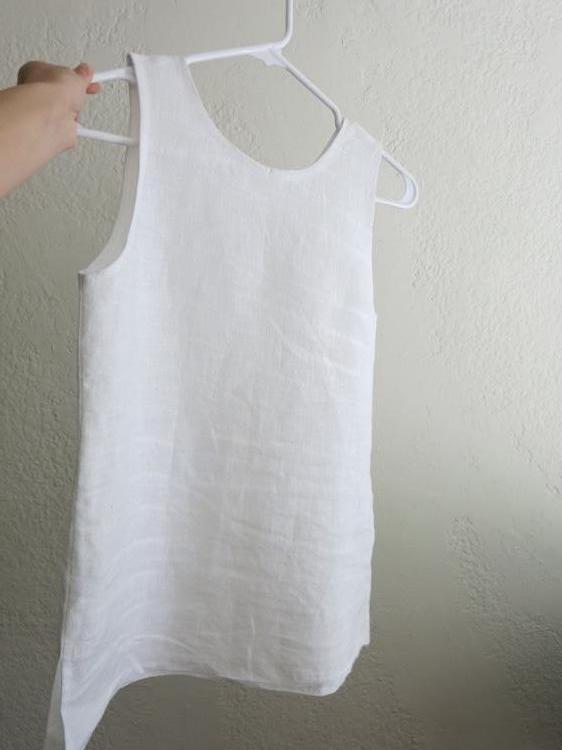 Anna, My first linen project! I used IL019 in Bleached. 
I rolled the neckline and armholes and left the...