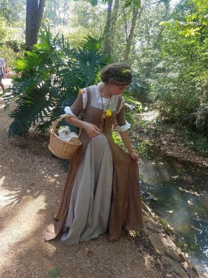 Katrina, I made a 100% linen underdress and over dress for the Renaissance Festival this year. It took me thr...