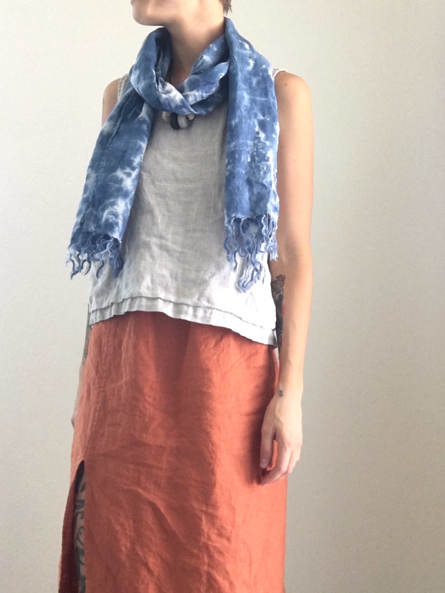 Sam, All Linen Outfit, Skirt: IL019 Rust, Top: IL019 Mix Natural, Scarf: IL020 Bleached hand dyed. 