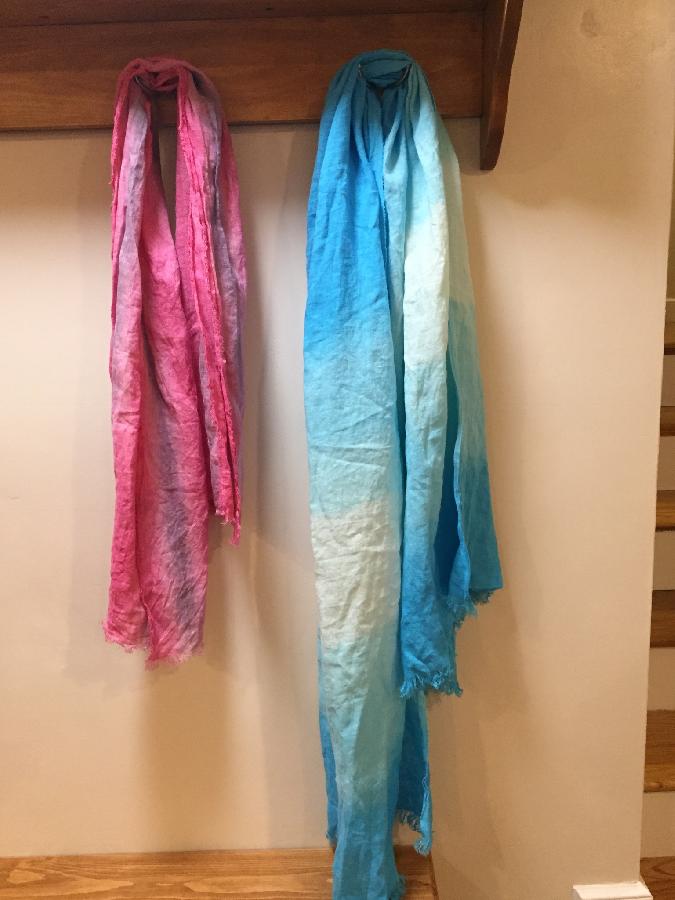 Janyce, IL030 dyed scarves.