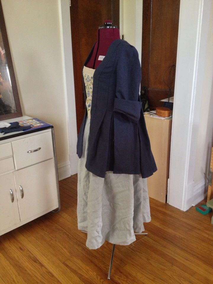 K, Compleatly hand sewn short saque back gown with gray petticoat.  All linen.  This look is a reproduc...