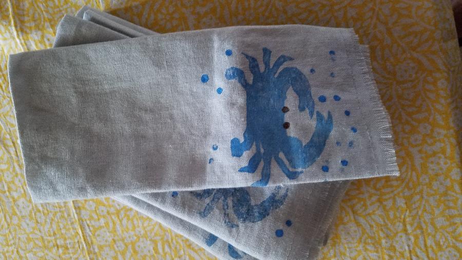 Carolyn, Linen napkins with IL019 natural. I have a friend who are called The Crab Lady so I made a stamp of...