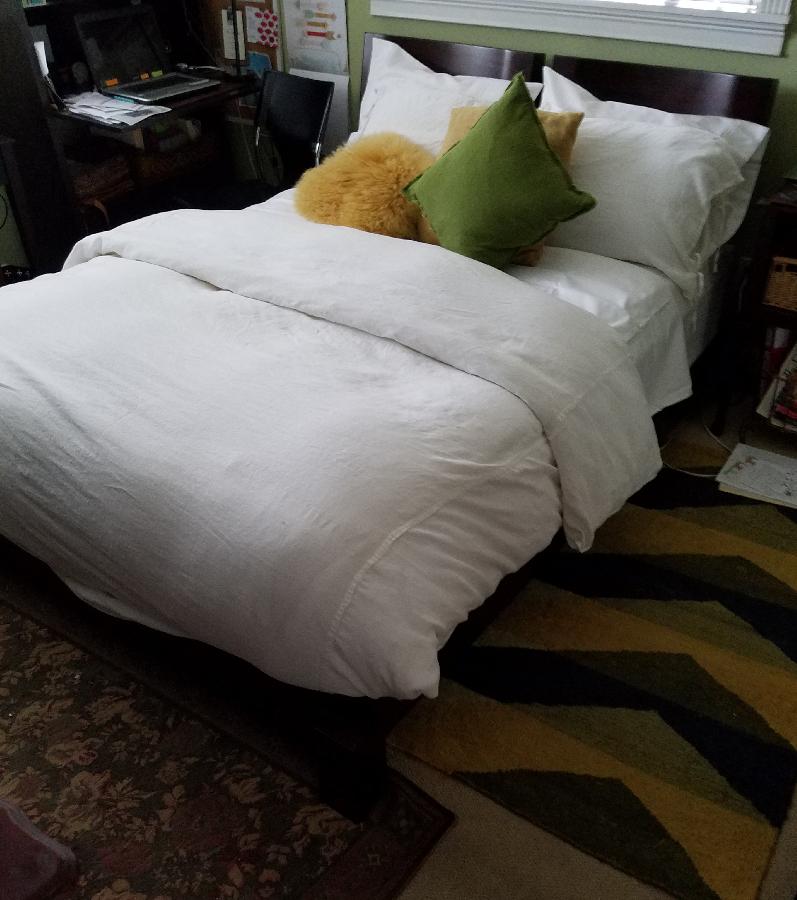 Carolyn, IL019 Bleached
Duvet & Pillows with ties.  I also made throw pillows to coordinate with other color...