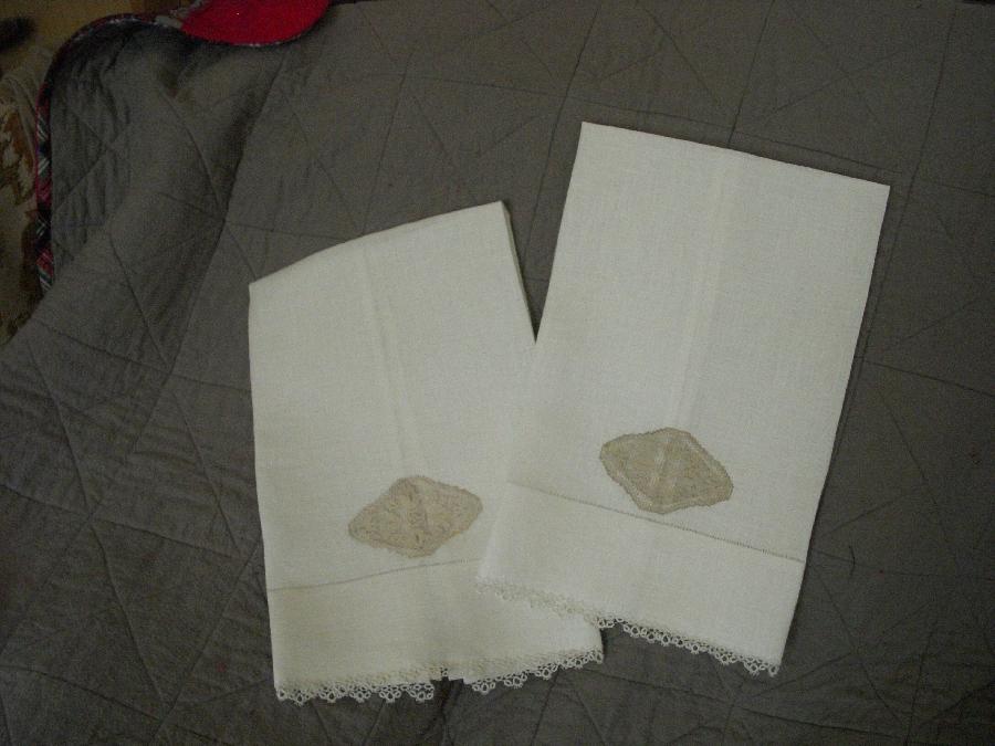 Dottye, Linen guest towels w/drawn thread hems, vintage lace inserts and hand tatted edging