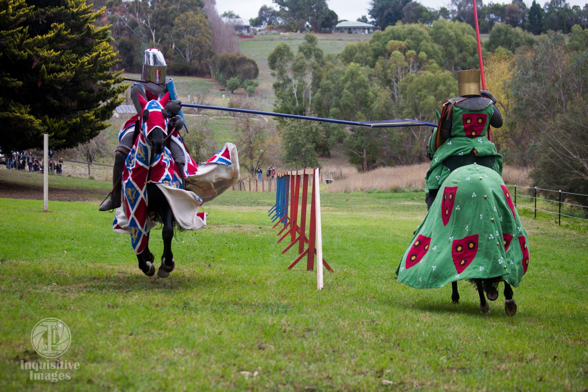 Cherilyn, Caparisons and surcoats for early 14th Century equestrian gear