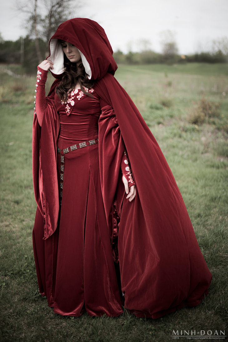 Stephanie, This dress is based from Medieval queen Genevieve from the Arthurian legend. The embroidery is all d...