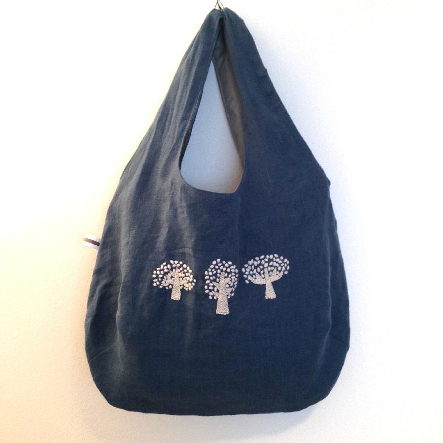 Amy, reversible linen bag with hand embroidered trees
made with Blue Bonnet softened linen