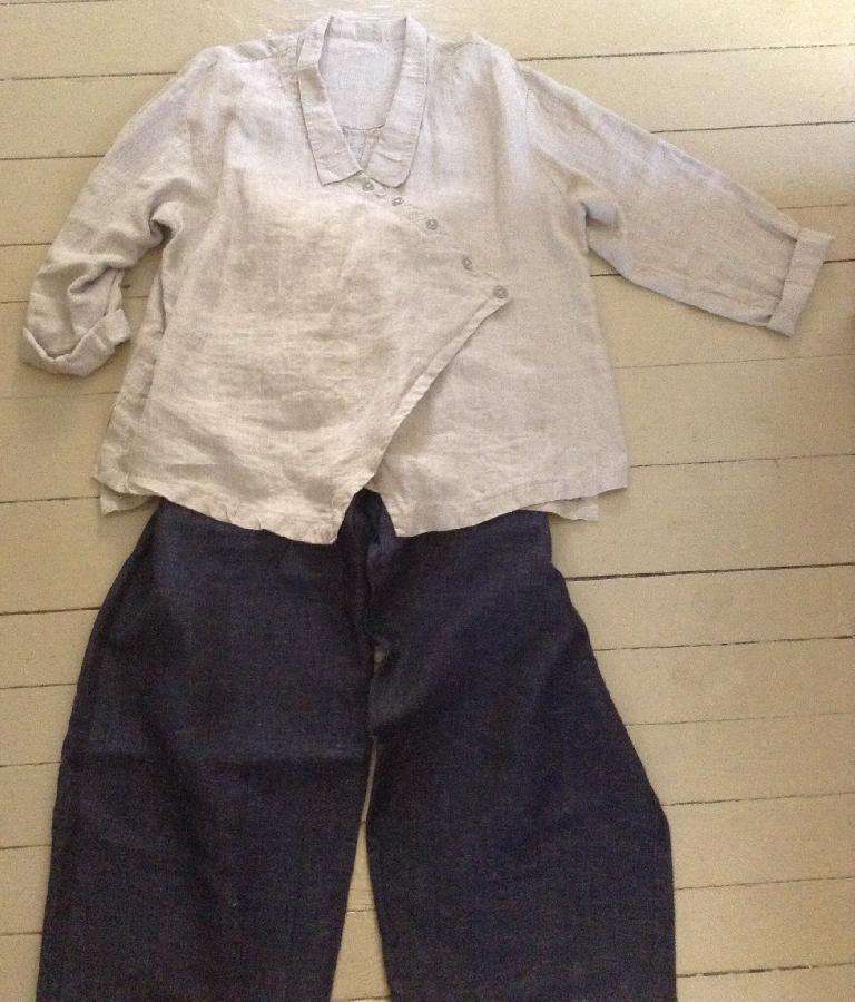 Melissa, Natural linen shirt self-drafted pattern. Linen/cotton denim jeans Sewing Workshop pattern