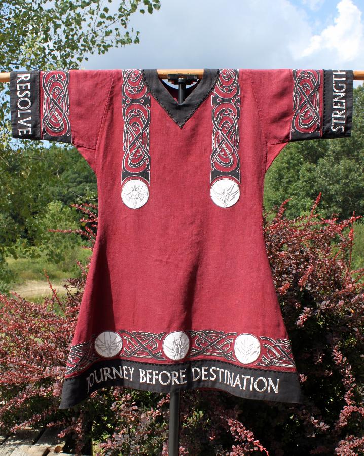 Ellie, Swordfighting tunic made with 4C22 Linen, trimmed with IL019 Linen, and extensively decorated with a...