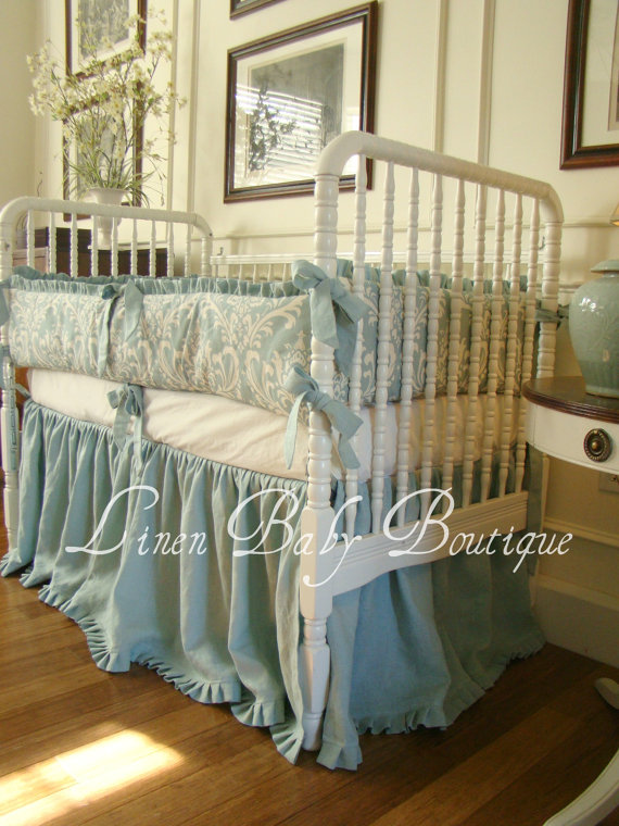 Kelly, This set was made with IL019 Medium Weight linen in the color Meadow.