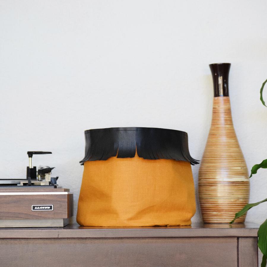 Randee, Fully lined tote basket made with Autumn Gold linen + leather fringe. 