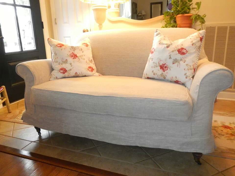 Christy , Rustic linen slipcover