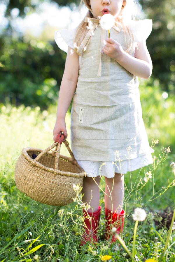 Erika, I made a childrens apron in 4C22 Mixed Natural. The photo shoot was done over the Summer in beautif...