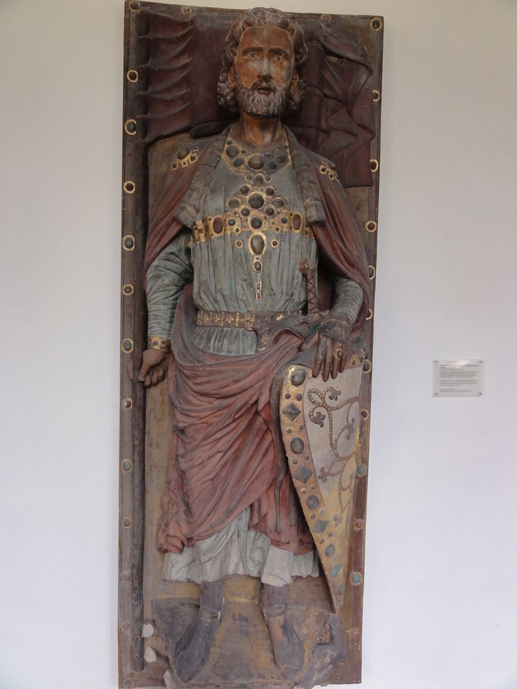 Joseph  , 12th century Antiochene crusader tunic and robe
Im in the process of cutting it out now and will s...