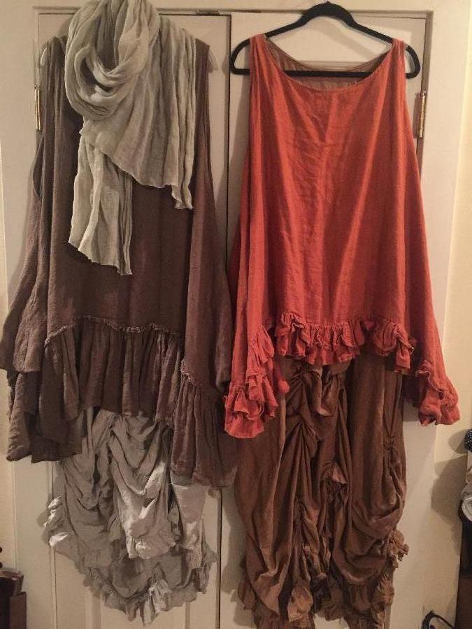 Annie, Part of my Bourgeois (bobo) chic collection. These dresses (short over long) are a combo of 4c22, IL...