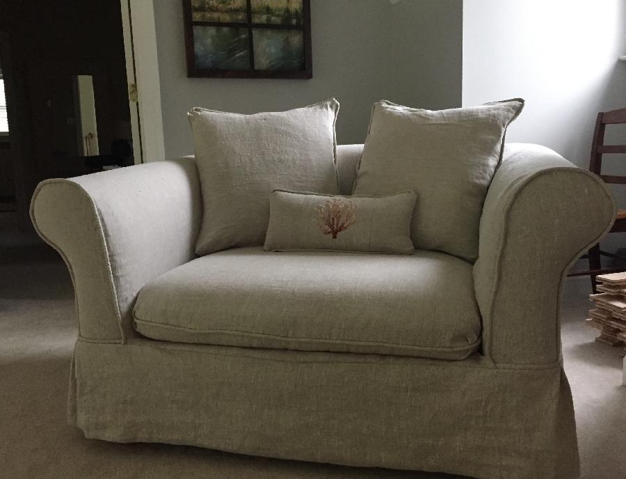 Rosemarie, Slip cover
Embroidered lumbar pillow
IL090 Mix Natural