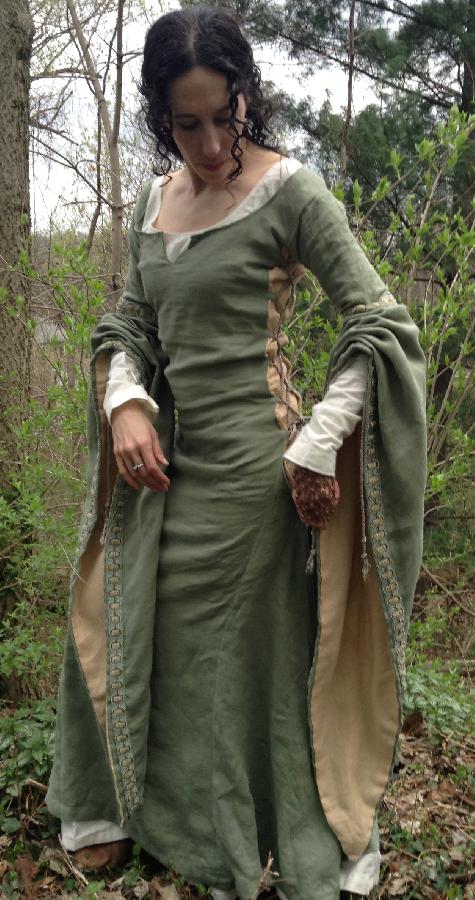 Laura, This is me in a medieval Bliaud.  The long sleeves have ties so I can cinch them up and keep them ou...