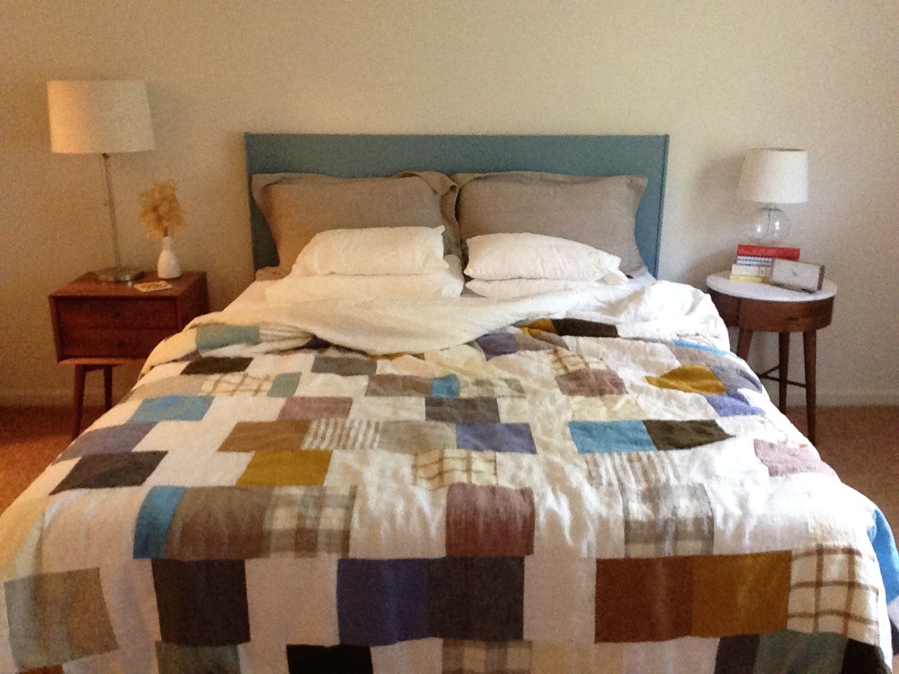 Pete, 100% linen bedding set with patchwork duvet Sheet set of bleached linen, euro shams in natural and d...