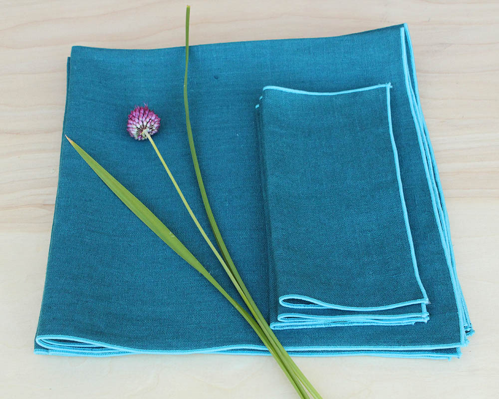 Karen, Linen Dinner Napkins in Sphinx. 
K Style Design