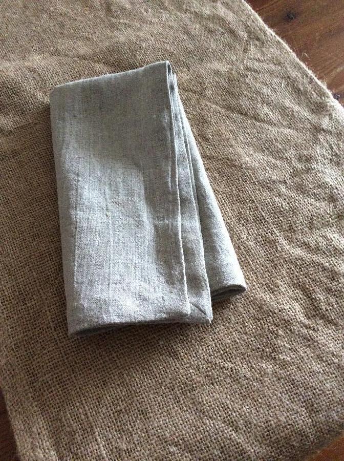 Karen, Linen napkins