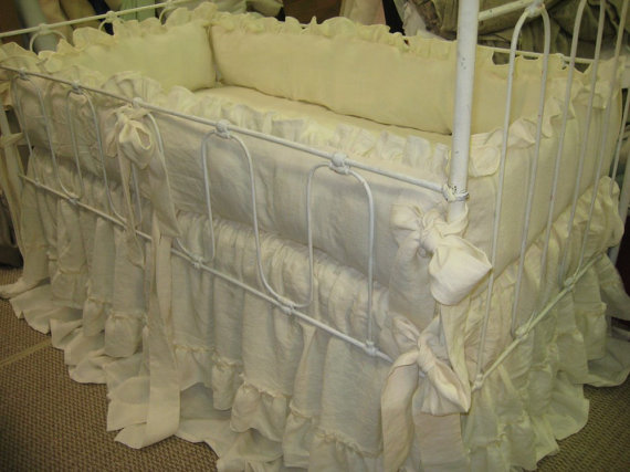 Debbie, Romantic Ruffled Nursery Bedding
Made using washed linen
Pristine IL019