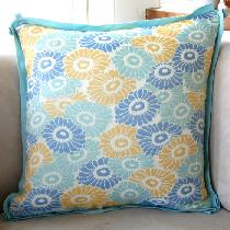 Awesome, fun summertime pillow.  Piped with flat Fabric-Store linen fabric with butterfly corner...