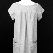 Susan k, Pullover dress with added front pockets...
