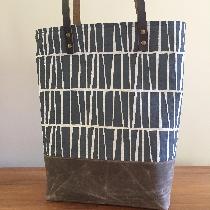 Colleen, Tote bag screen printed with original de...