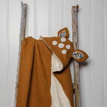 Hooded fawn baby towel in ginger heavyweight linen with linen appliqué. (Apparel)